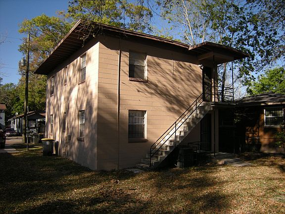2nd image of 1362 W 14th St