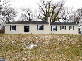 9413 Dartmouth Rd, Columbia, MD 21045