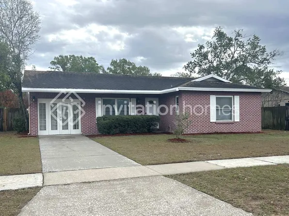 104 Circle Hill Dr, Brandon, FL 33510