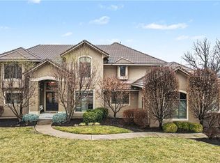 9742 Sunset Cir, Lenexa, KS 66220