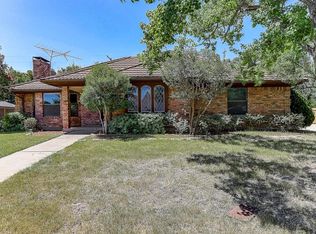 5512 Aspen Ln, Fort Worth, TX 76112