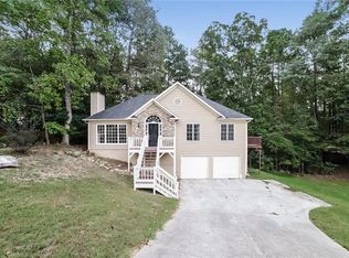 6415 Ivey Terrace Dr SE, Mableton, GA 30126