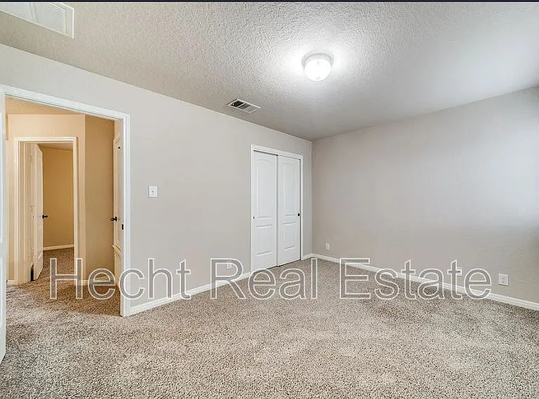 603 Tom Kemp Dr — Photo 17