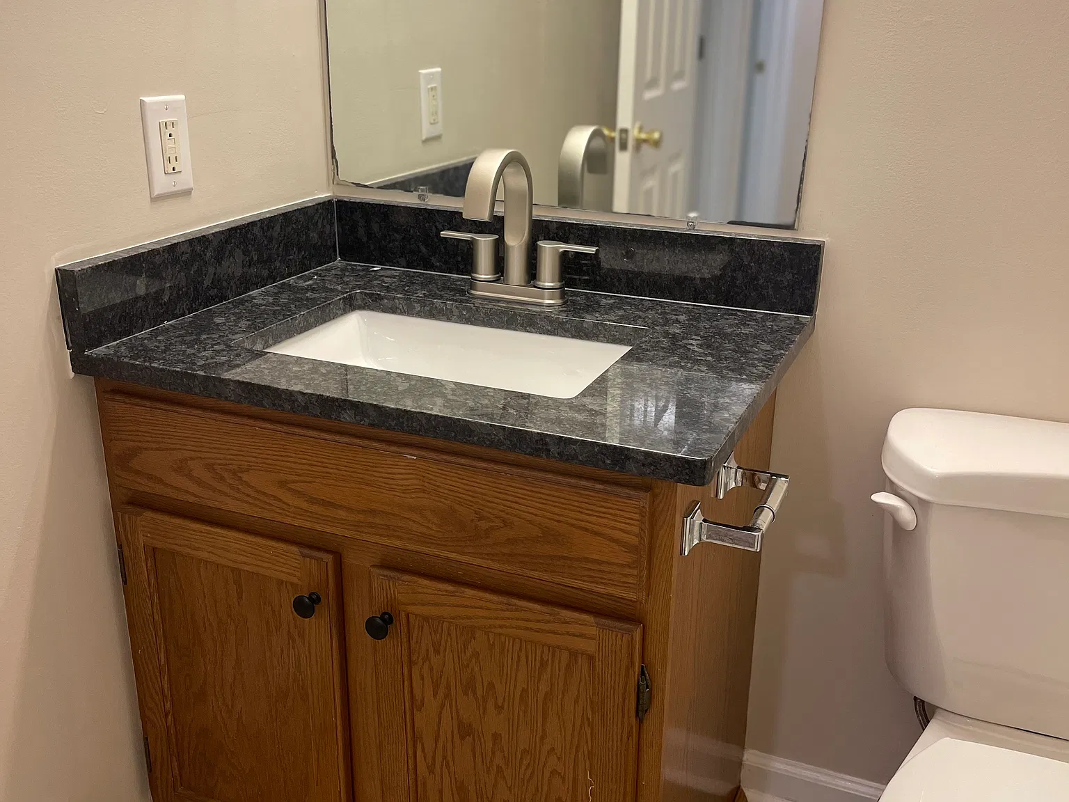 3 bed, 2.5 bath, 1440 sqft, $1,850 — Photo 1