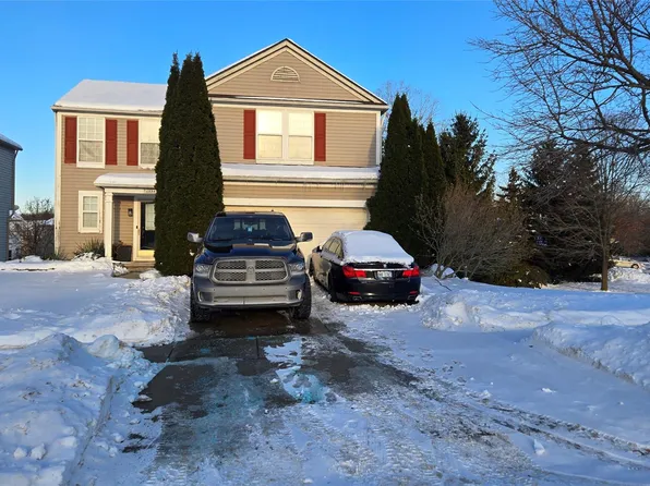1554 Meadow Ridge Dr, Pontiac, MI 48340