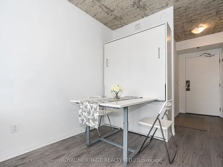 1900 Simcoe St N #614 — Photo 8