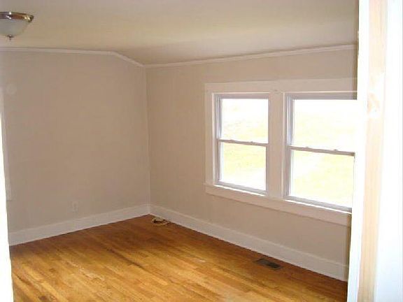 Front bedroom