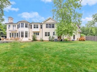 302 Compo Rd S, Westport, CT 06880
