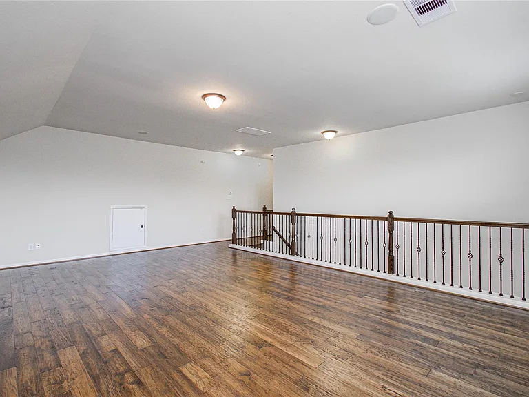 28666 Pleasant Forest Dr — Photo 44