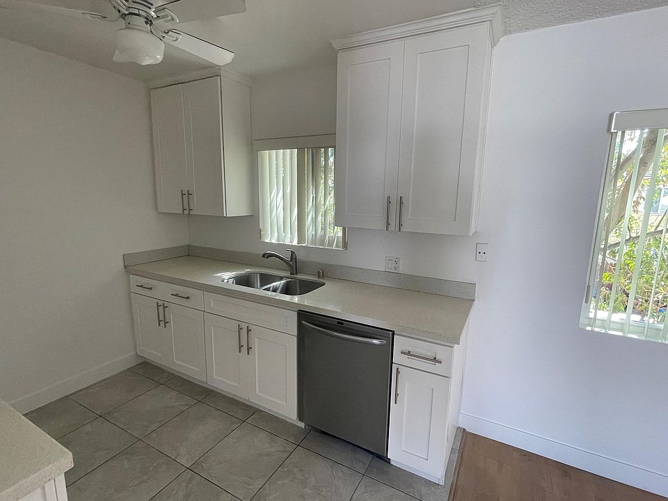 1st image of 11477 Albers St #E