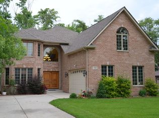 3206 Springdale Ave, Glenview, IL 60025