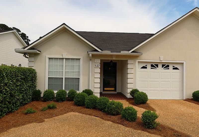 1st image of 127 Lake Eagle Dr