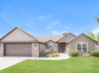 460 Ravenna Dr, Centerton, AR 72719