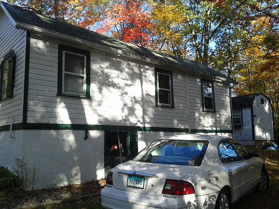 2nd image of 48 Aldow St