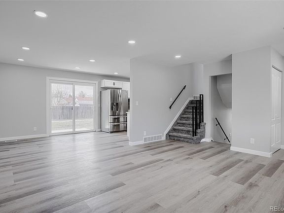 5th image of 15121 E 55th Avenue