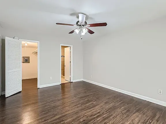 The Gardens Apartments — Photo 10
