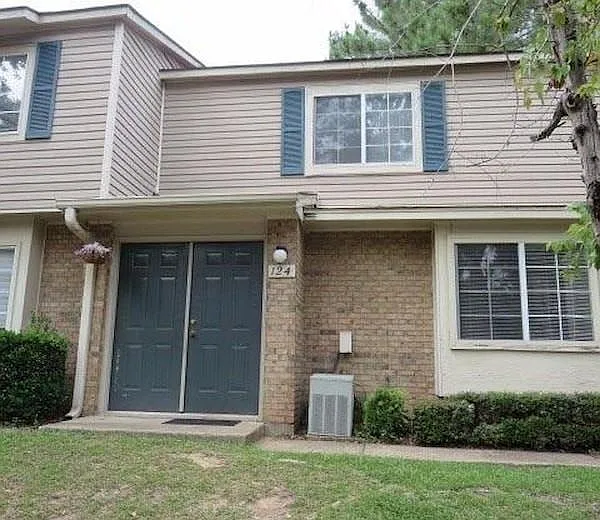 6701 Dickens Ferry Rd #124
