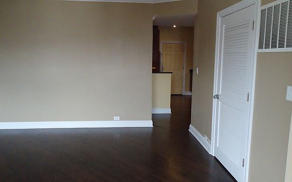 4th image of 2950 W Cortland St APT 3