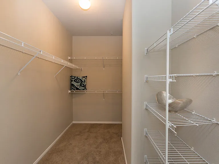 2b2 1182 SQFT 2 Bed 2 Bath