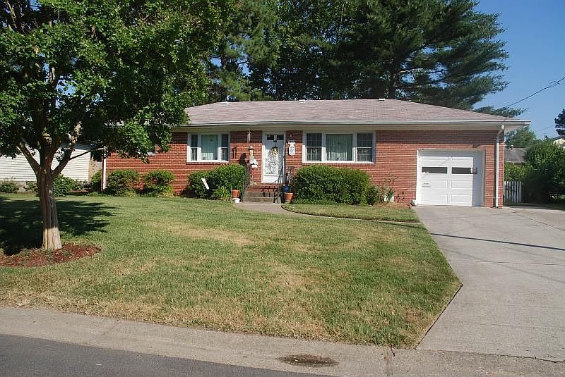 1st image of 4837 Frostburg Ln