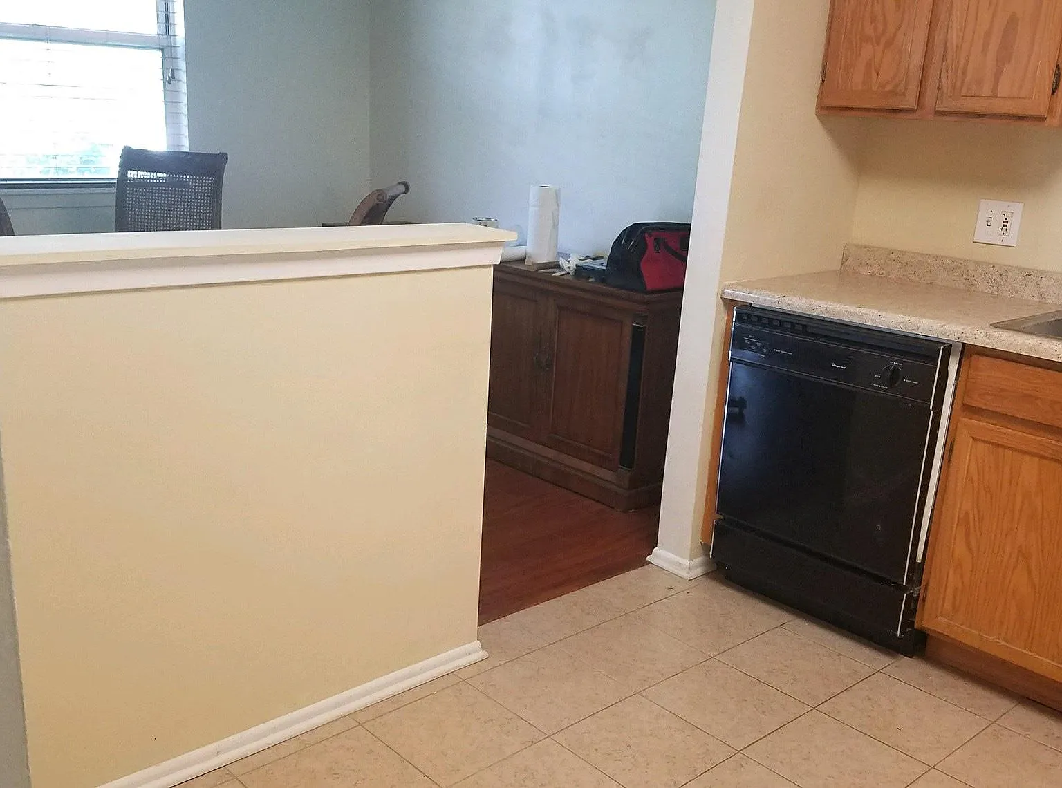 2869 Meadow Ln — Photo 3
