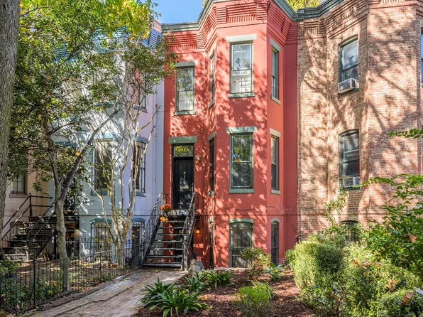 818 N Carolina Ave SE APT B, Washington, DC 20003