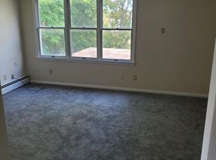 742 Center St #1, Lewiston, NY 14092