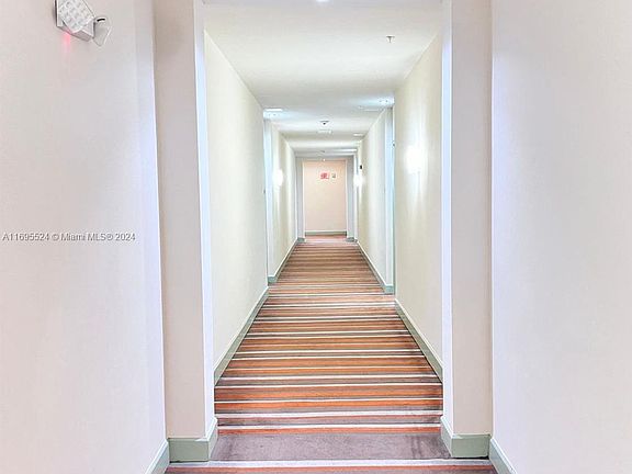 5th image of 2775 187th St #Penthouse 18