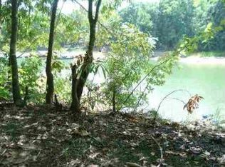 1032 Smyzer Rd, Townville, SC 29689