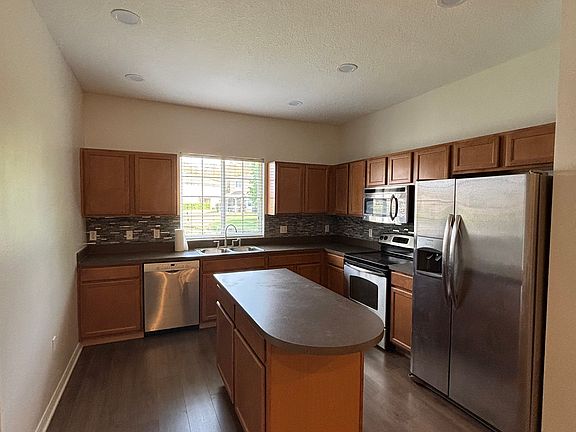 2nd image of 2572 River Landing Dr