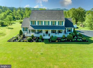 348 Old State Rd, Oley, PA 19547