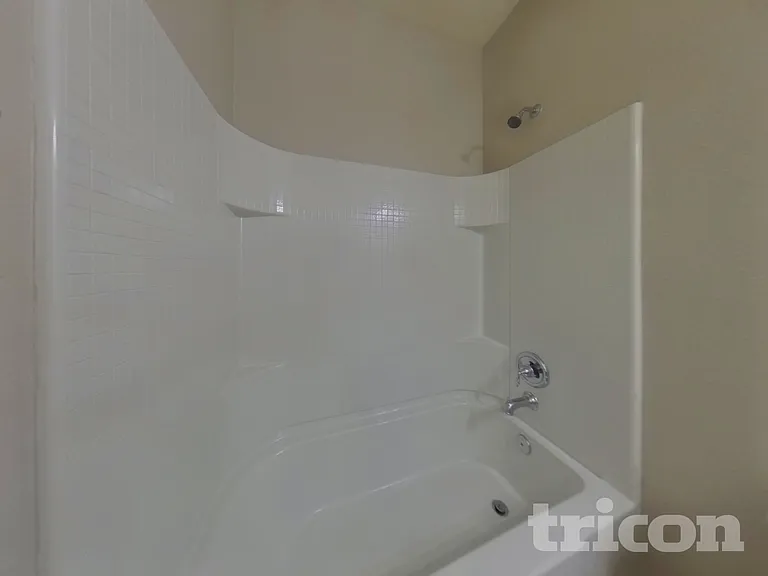 229 Giovani Blvd — Photo 16