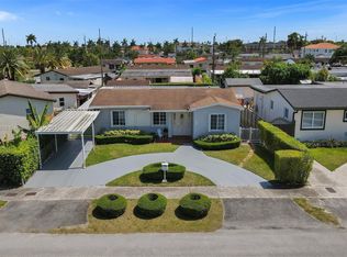 10418 SW 6th St, Sweetwater, FL 33174