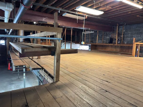 7221 John F Kennedy Boulevard image 8 of 16