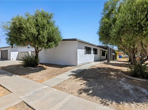 1047 W Avenue H6, Lancaster, CA 93534