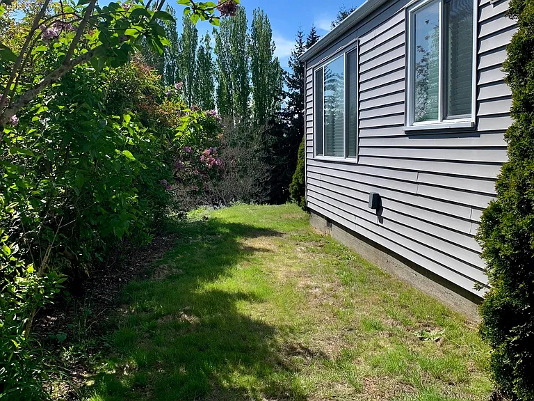 3838 46th Ave SW — Photo 31