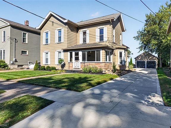 4th image of 1101 Walnut Blvd