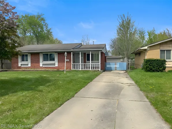 42054 Lincoln St, Van Buren Township, MI 48111