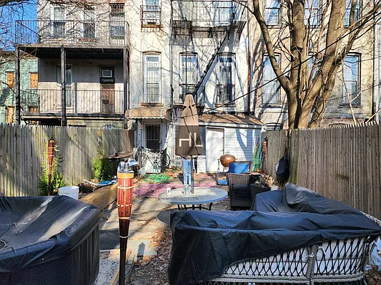 Rented by Highline Residential | media 3