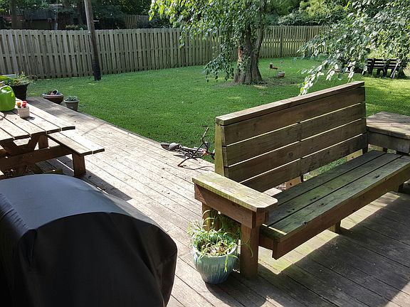 Large deck for entertaining