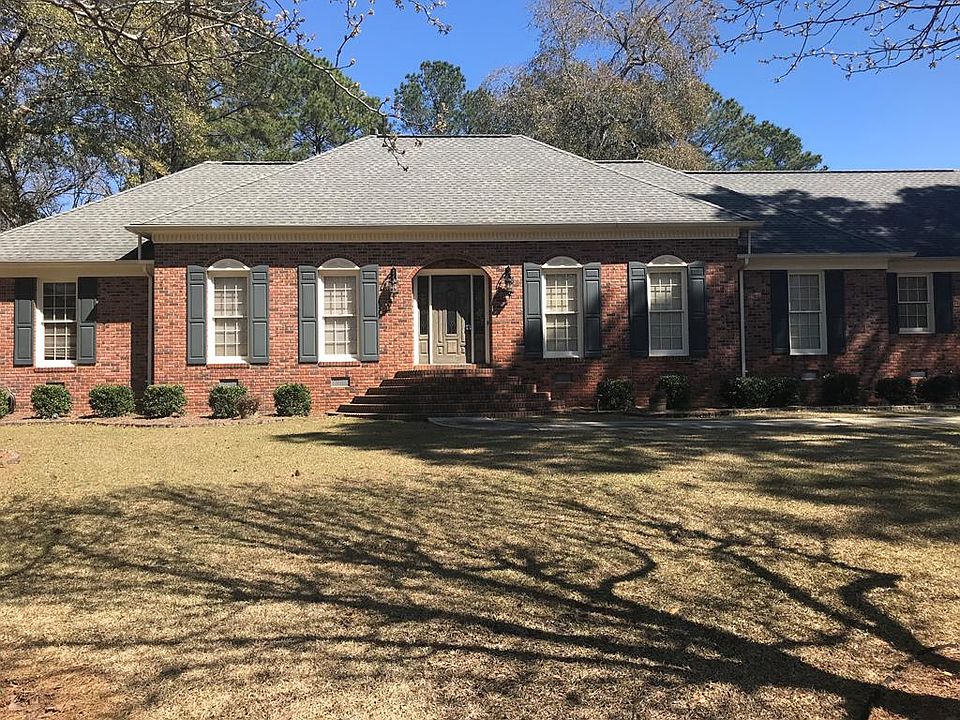 1st image of 1708 Center Dr