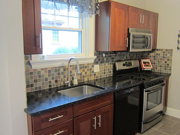 4th image of 5032 Collinwood Pl