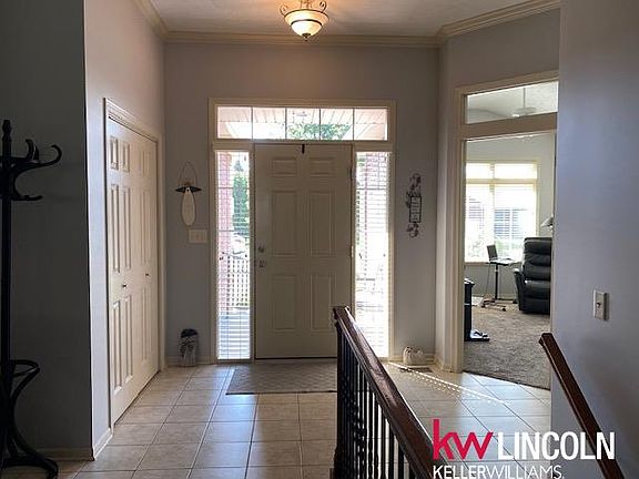 2nd image of 7534 Greycliff Dr