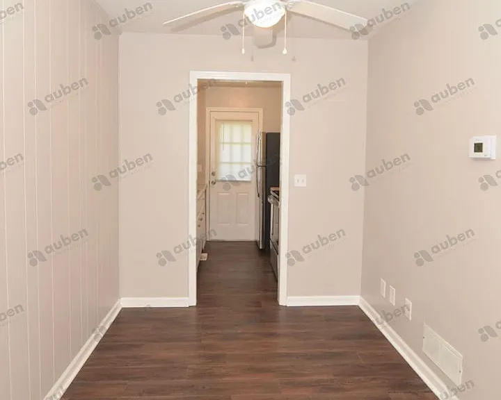 1602 Johns Rd #C — Photo 7