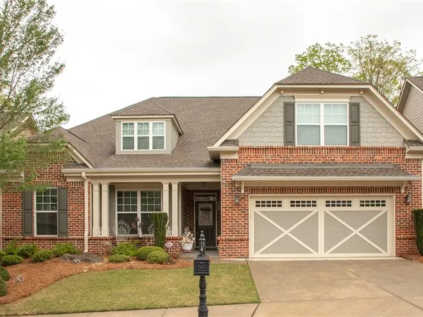 3508 Blue Spruce Ct SW, Gainesville, GA 30504