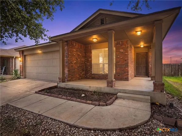 550 Briggs Dr, New Braunfels, TX 78130