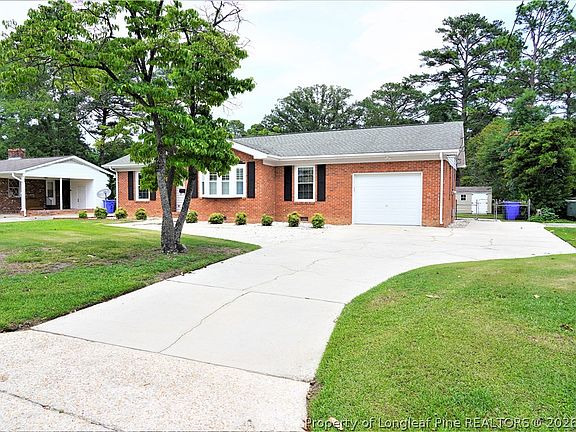 3rd image of 319 Whitney Dr