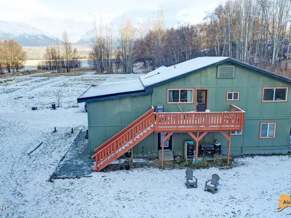 6235 N Wolverine Rd, Palmer, AK 99645