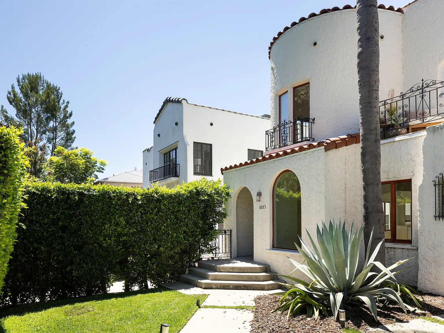 3 bed, 1632 sqft, $7,200 — Photo 3