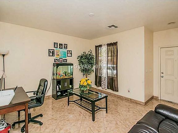 2nd image of 3950 Gray Aster Dr